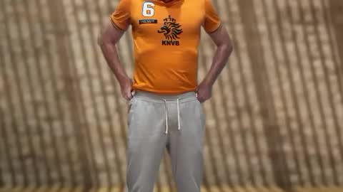 Snapshot of slvbcn75 chatting on February 1, 5:37 pm slvbcn75 online show from February 1, 5:37 pm