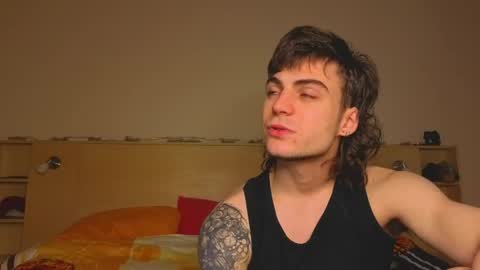 Gus online show from May 31, 2:46 pm