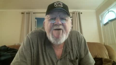 Sly online show from October 6, 7:44 pm