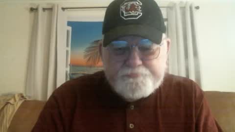 Snapshot of slydevil_sc chatting on February 24, 8:18 pm Sly online show from February 24, 8:18 pm
