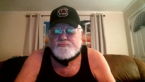 Snapshot of slydevil_sc chatting on April 4, 7:28 am Sly online show from April 4, 7:28 am
