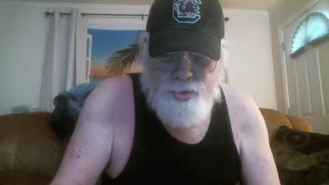 Snapshot of slydevil_sc chatting on June 19, 11:41 pm Sly online show from June 19, 11:41 pm