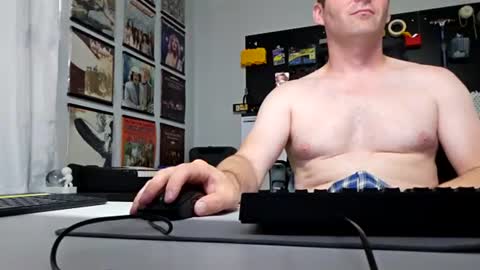 Snapshot of slyy_foxxx chatting on July 9, 2:43 pm slyy_foxxx online show from July 9, 2:43 pm