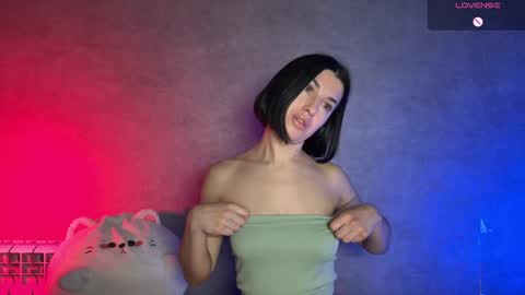 Snapshot of smaillev chatting on April 29, 7:42 pm Melani online show from April 29, 7:42 pm