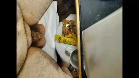 Snapshot of small_1986 chatting on December 20, 8:17 am transmisin gratuita bajo demanda free broadcast on demand online show from December 20, 8:17 am