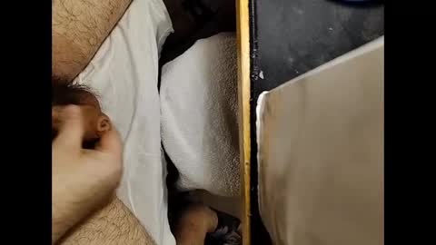 Snapshot of small_1986 chatting on January 3, 4:11 am transmisin gratuita bajo demanda free broadcast on demand online show from January 3, 4:11 am