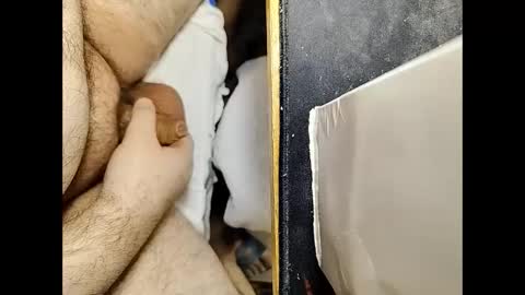 Snapshot of small_1986 chatting on January 6, 11:18 am transmisin gratuita bajo demanda free broadcast on demand online show from January 6, 11:18 am