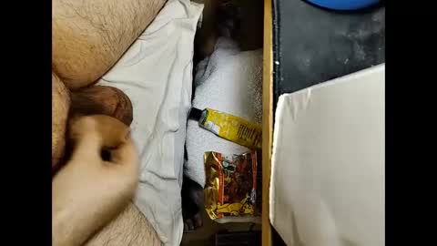 Snapshot of small_1986 chatting on February 20, 9:11 am transmisin gratuita bajo demanda free broadcast on demand online show from February 20, 9:11 am