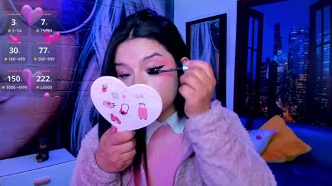 Snapshot of small__naughty chatting on December 4, 2:15 pm Mariana Torres online show from December 4, 2:15 pm