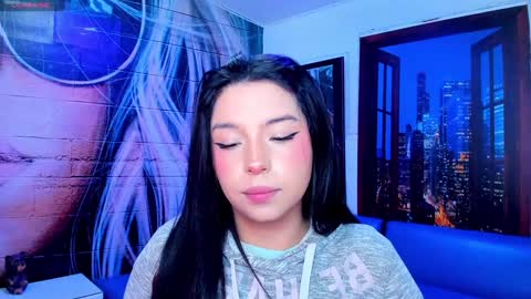 Snapshot of small__naughty chatting on January 4, 2:04 pm Mariana Torres online show from January 4, 2:04 pm