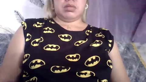 Lovewella online show from September 19, 4:47 am