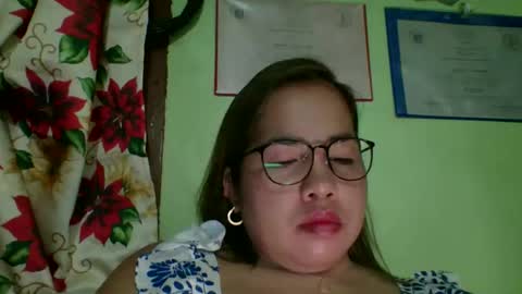 Lovewella online show from December 2, 9:14 am