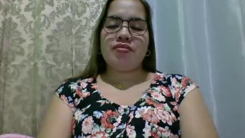 Lovewella online show from December 21, 9:49 am