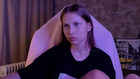 Emma online show from March 13, 12:06 am