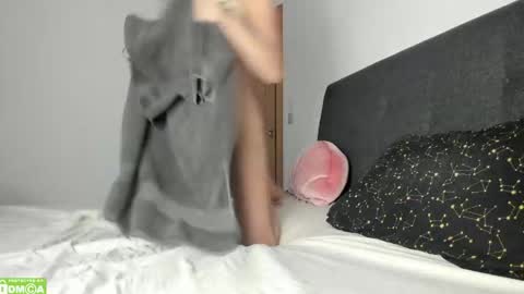 Vanessa online show from May 4, 2:35 pm
