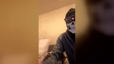 smallcock1406 online show from February 9, 7:23 am