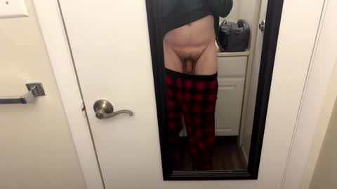 Snapshot of smalldick0324 chatting on April 26, 4:59 pm smalldick0324 online show from April 26, 4:59 pm