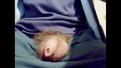 Small Hairy Uncut online show from September 15, 11:27 pm