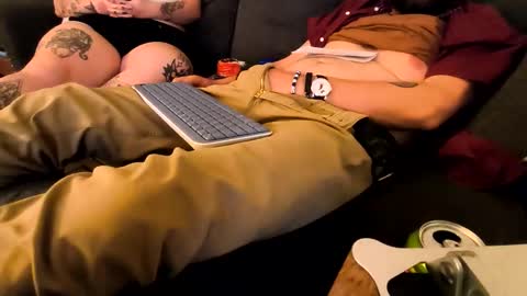 smalltownbigman online show from February 21, 6:25 am