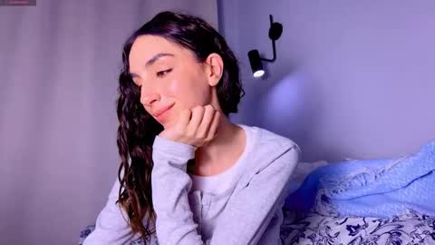 Elizabeth online show from February 26, 10:03 am