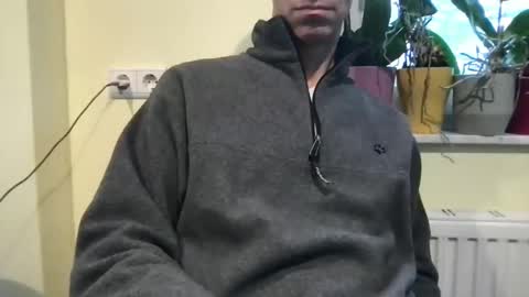 Snapshot of smart_sex69 chatting on December 4, 9:29 am smart_sex69 online show from December 4, 9:29 am