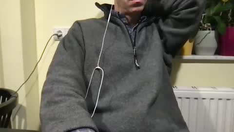 Snapshot of smart_sex69 chatting on December 18, 5:41 pm smart_sex69 online show from December 18, 5:41 pm