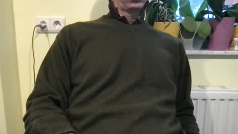 Snapshot of smart_sex69 chatting on February 4, 8:53 am smart_sex69 online show from February 4, 8:53 am