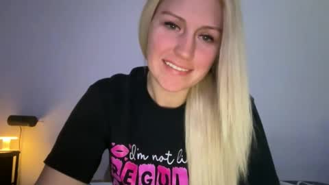 smexxii93 online show from December 17, 6:03 pm