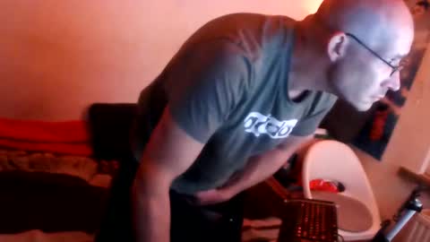 Snapshot of smi35 chatting on July 24, 9:13 pm smi35 online show from July 24, 9:13 pm
