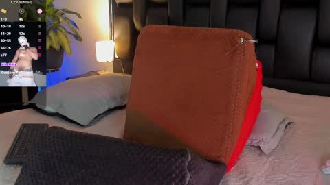 Jade Smiith online show from October 3, 1:57 am