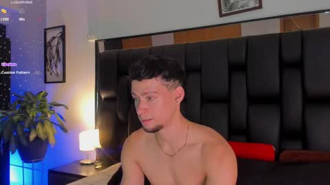 Jade Smiith online show from October 8, 10:40 pm