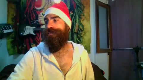 Snapshot of smile3555 chatting on December 11, 2:52 am willy online show from December 11, 2:52 am