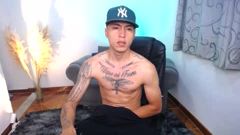 smileexander online show from October 20, 9:54 am