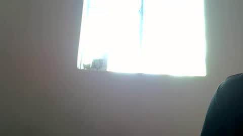 Snapshot of smiley_2025 chatting on October 19, 12:39 pm smiley 2025 online show from October 19, 12:39 pm
