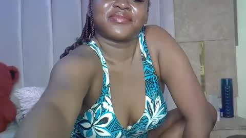 smiley_berry online show from October 26, 3:12 am