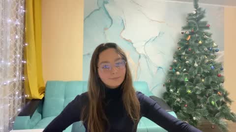smiling_riddle online show from December 20, 5:29 pm