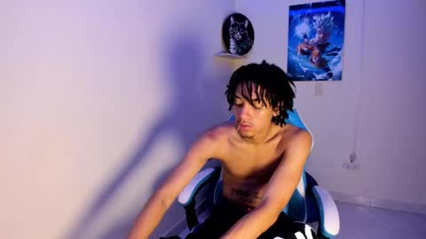 smitt jr online show from March 16, 3:23 am