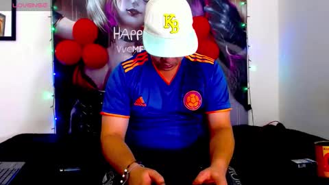 Snapshot of smith_hot69 chatting on March 12, 4:18 am dani online show from March 12, 4:18 am