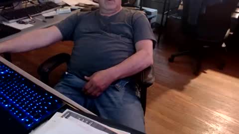 smly online show from April 2, 6:05 pm