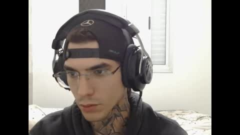 smoke_ink online show from April 30, 7:36 am