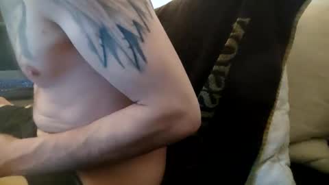 Smokeandwatching online show from March 7, 5:08 am