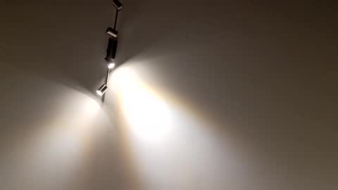 Smokeandwatching online show from September 18, 2:13 am