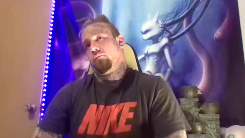 Snapshot of smokebluntafterblunt chatting on February 13, 11:06 am smoke online show from February 13, 11:06 am