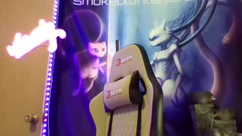 Snapshot of smokebluntafterblunt chatting on February 15, 12:25 pm smoke online show from February 15, 12:25 pm