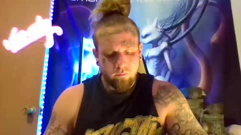 Snapshot of smokebluntafterblunt chatting on February 17, 2:52 am smoke online show from February 17, 2:52 am