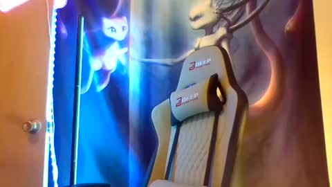 Snapshot of smokebluntafterblunt chatting on March 7, 3:03 am smoke online show from March 7, 3:03 am