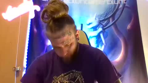 Snapshot of smokebluntafterblunt chatting on March 21, 11:48 am smoke online show from March 21, 11:48 am