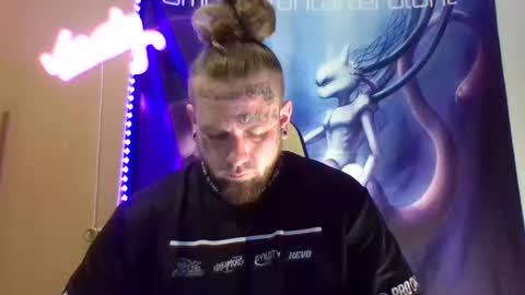 Snapshot of smokebluntafterblunt chatting on March 31, 11:54 am smoke online show from March 31, 11:54 am