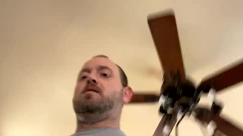 Snapshot of smokeymt420 chatting on January 8, 2:35 pm smokeymt420 online show from January 8, 2:35 pm