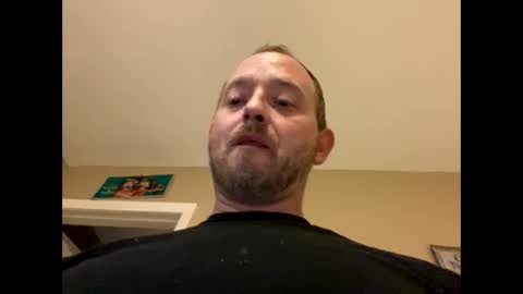 Snapshot of smokeymt420 chatting on January 10, 5:37 am smokeymt420 online show from January 10, 5:37 am